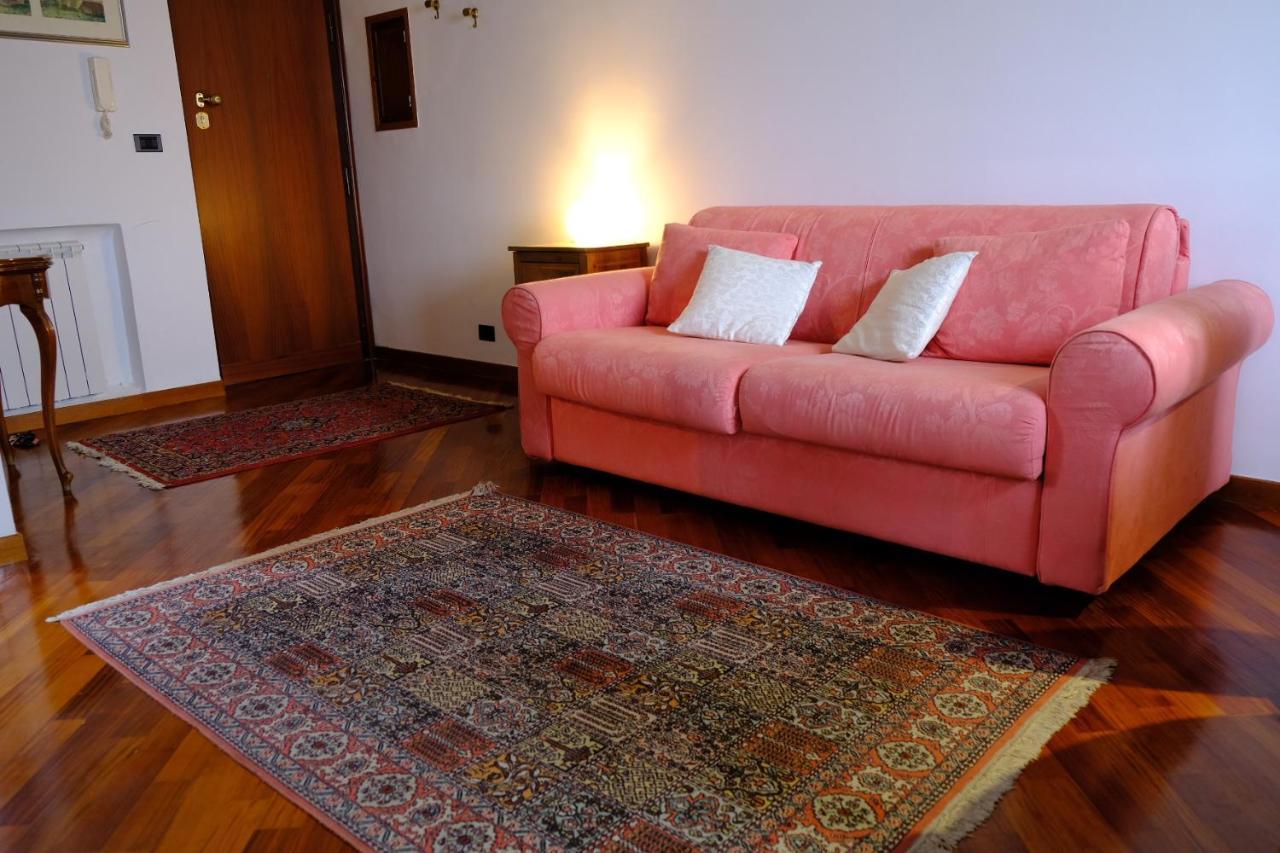 HostMe Colosseum Apartment Roma Exterior foto